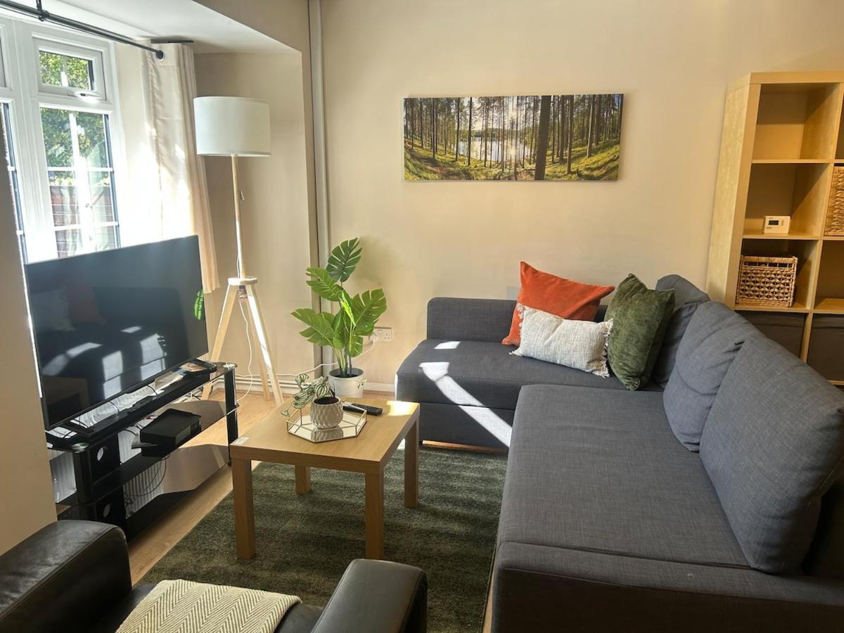 Holiday home The Canal House Summer Getaway Centre Bay With Parking
